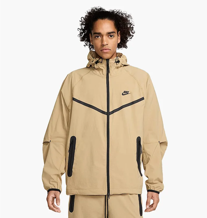 Куртка чоловіча Nike Sw Tech Beige HM7151-297