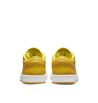 Кросівки жіночі Air Jordan Womens 1 Low Strike Yellow DC0774-700