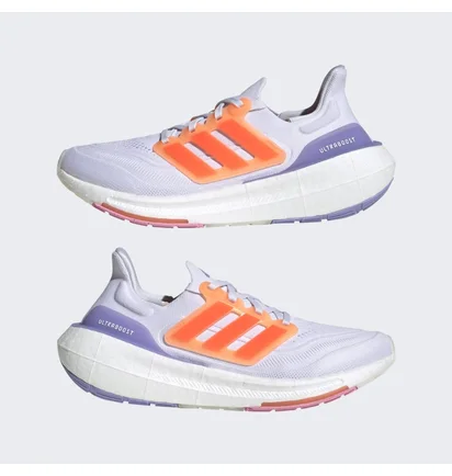 Кроссовки женские Adidas Ultraboost Light Running Shoes Light Blue HQ6354