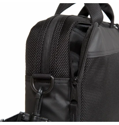 Сумка унисекс EASTPAK Acton Black EK00042F80W