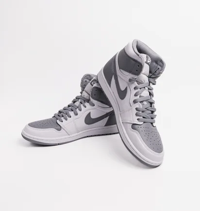 Кроссовки мужские Air Jordan 1 Retro High Og White/Grey 555088-037