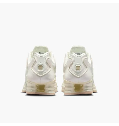 Кроссовки женские Nike Shox Tl Beige/White IH5075-219