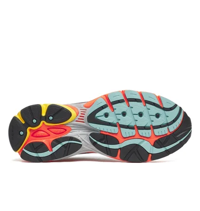 Кроссовки унисекс Saucony Progrid Omni 9 White S70739-52