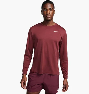 Лонгслів чоловічий Nike Miler Dri-Fit Uv Long-Sleeve Running Top Red FB7070-681