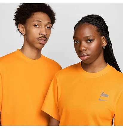 Футболка унісекс Nike Patta Running Team Orange FJ3032-717