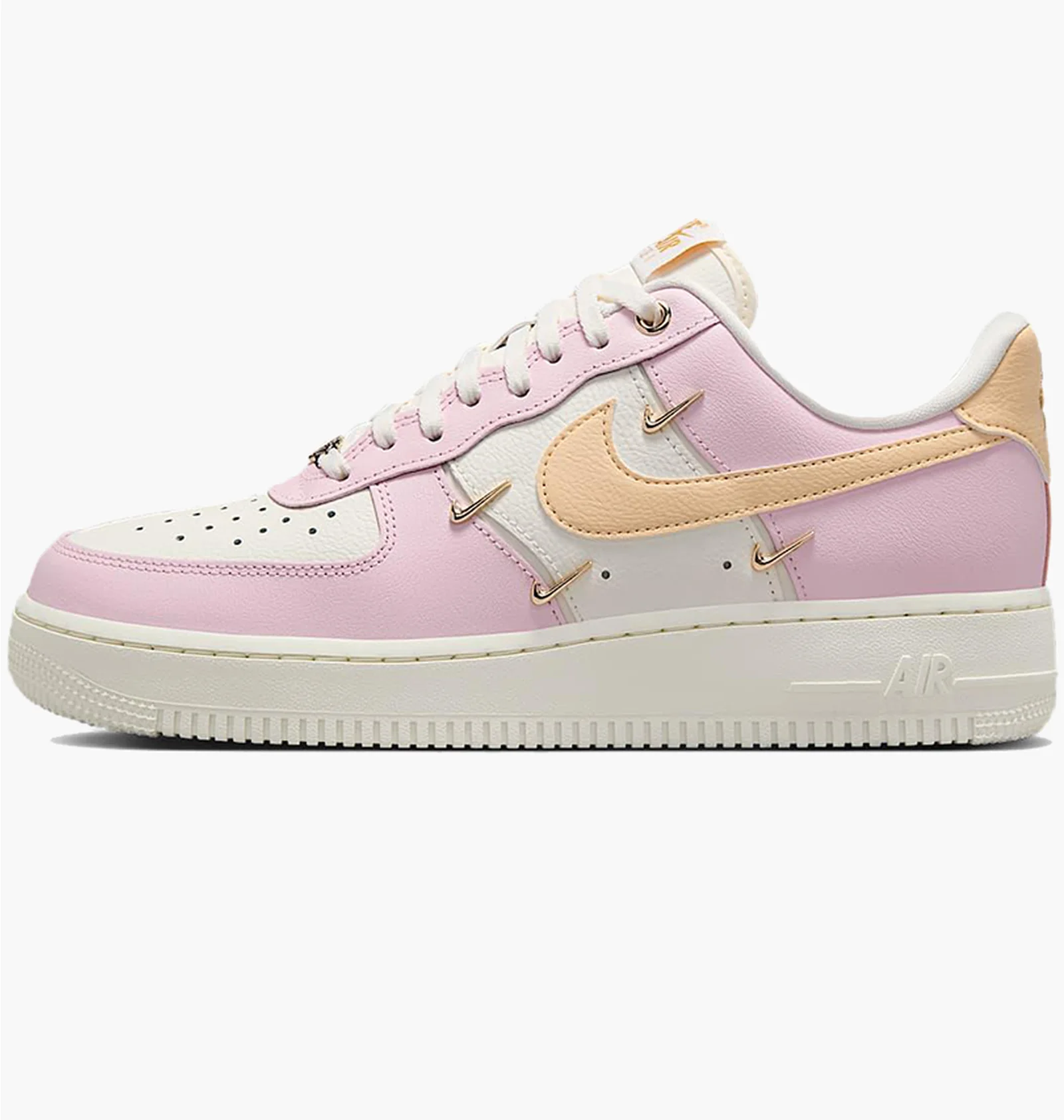 ᐉ Кросівки жіночі Nike Wmns Air Force 1 07 Lx Pink/Beige IB2574