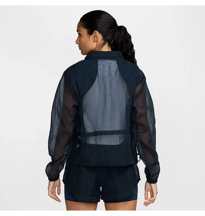 Ветровка женская Nike Run Dvn Pkbl Jkt Blue FV6403-478