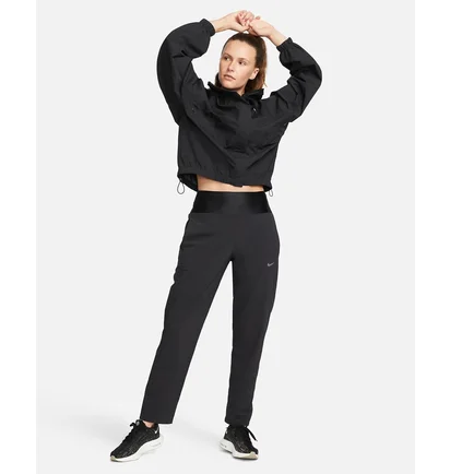 Куртка жіноча Nike Swift Sf Jkt Black FB7492-010