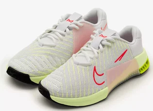 Кроссовки женские Nike Metcon 9 Green DZ2537-101
