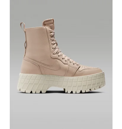 Черевики жіночі Air Jordan Air 1 Brooklyn Boots Beige FJ5737-200