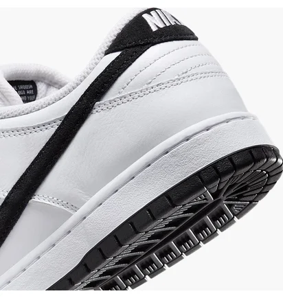 Кроссовки мужские Nike Sb Dunk Low Pro White HF3704-100