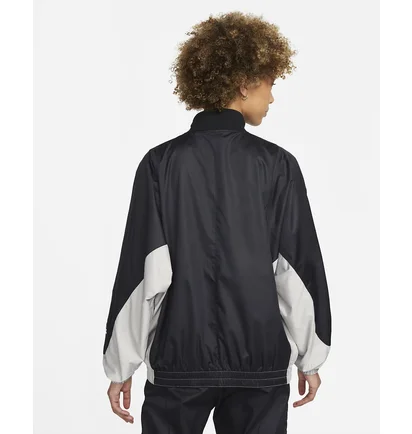 Вітровка жіноча Nike W Nsw Wvn Jkt Amd Black/Grey DM6084-010
