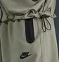 Ветровка мужская Nike Tech Woven Olive HM7151-321