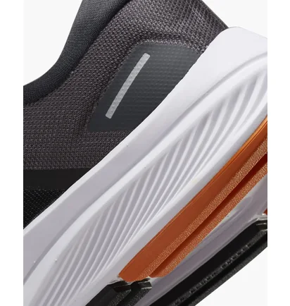 Кросівки чоловічі Nike Mens Road Running Shoes Black DA8535-003