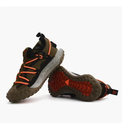 Кросівки чоловічі Nike Acg Mountain Fly Low Sneaker Olive DD2861-200