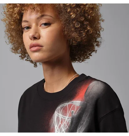 Футболка жіноча Air Jordan Spt Df Ss Gfx Tee Htg Black IO8722-010