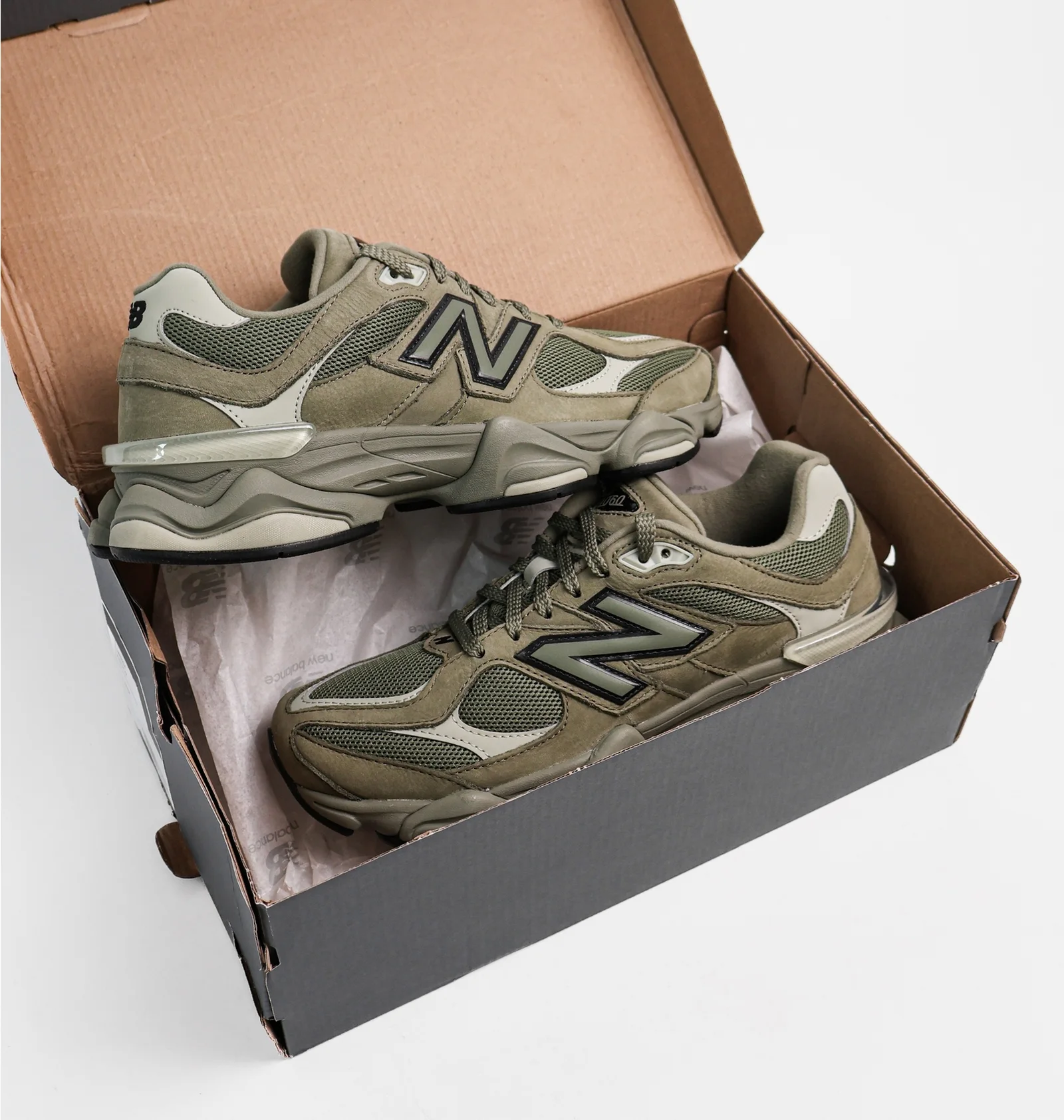 ᐉ Кроссовки мужские New Balance 9060 Olive U9060ZGD - купить в