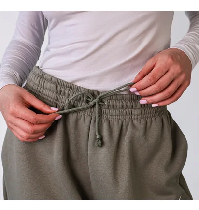 Штаны женские Nike Phoenix Fleece High-Waisted Oversized Sweatpants Olive FZ5996-320