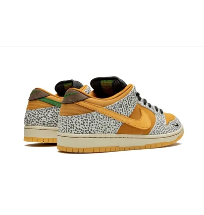 Кросівки унісекс Nike Sb Dunk Low Pro Orange/White CD2563-002