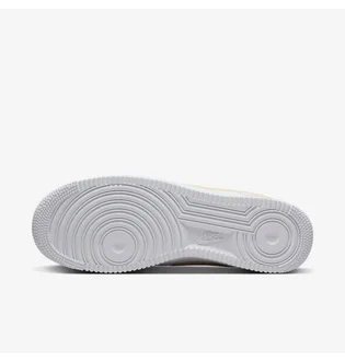 Кросівки чоловічі Nike Air Force 1 07 White DV3505-101