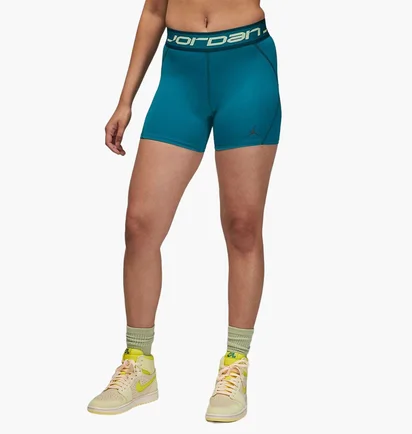 Шорты женские Air Jordan Sport Turquoise FB4623-318