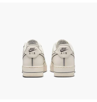 Кроссовки мужские Nike Air Force 1 07 White IB7677-101