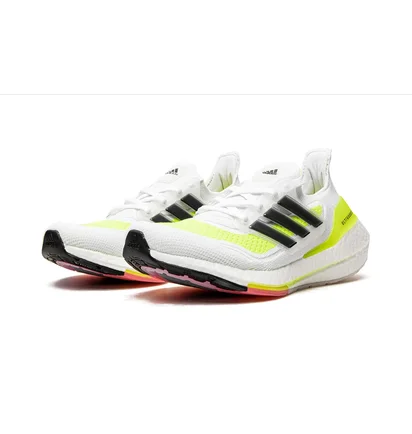 Кросівки чоловічі Adidas Ultraboost 21 W White FY0401