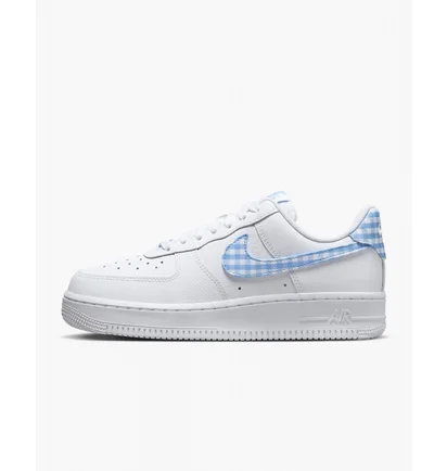 Кроссовки женские Nike Air Force 1 07 White DZ2784-100