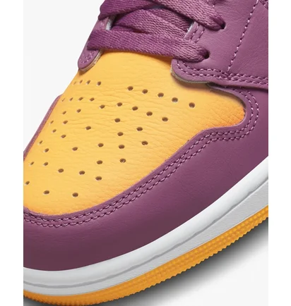 Кроссовки мужские Nike Jordan 1 Retro High Og Brotherhood Violet/Yellow 555088-706