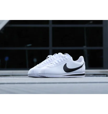 Кросівки жіночі Nike Wmns Classic Cortez Leather White 807471-101