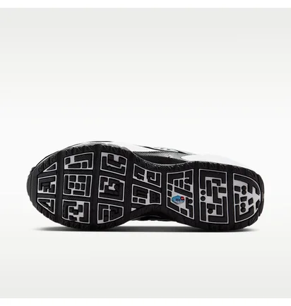 Кроссовки женские Nike Air Max S N D R WomenS Shoes Grey/Black FZ2068-100