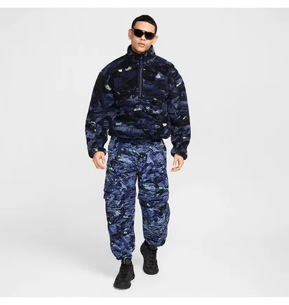 Вітровка чоловіча Nike Acg Sherpa Black HJ2683-410