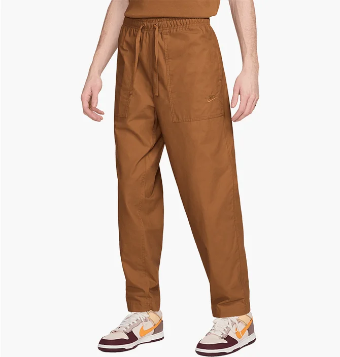 Штани чоловічі Nike Club Woven Pants Brown FN3096-281