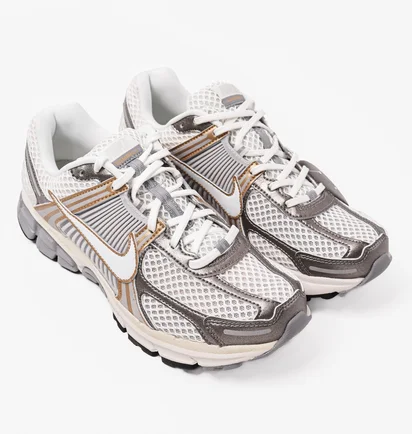 Кроссовки мужские Nike Zoom Vomero 5 Platinum Tint Running Shoe Metallic/White HJ7247-099