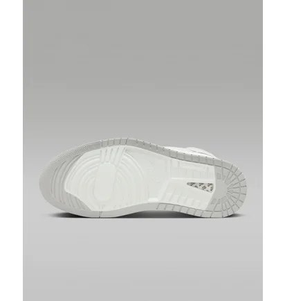 Кроссовки мужские Air Jordan 1 Zoom Cmft 2 Shoes Beige/Grey DV1307-101