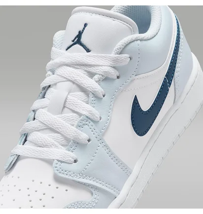 Кроссовки детские Air Jordan 1 Low White/Light Blue 553560-104