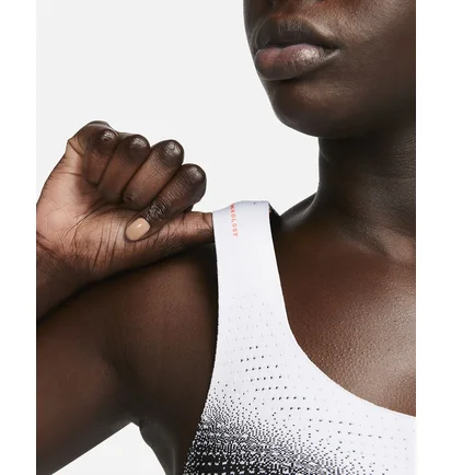 Топ жіночий Nike W Swsh Flyknit Bra White/Grey DQ5119-010