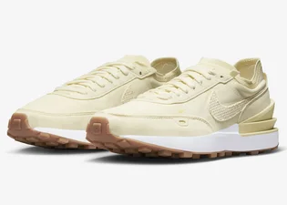 Кроссовки женские Nike Waffle One Yellow Dm7604-101