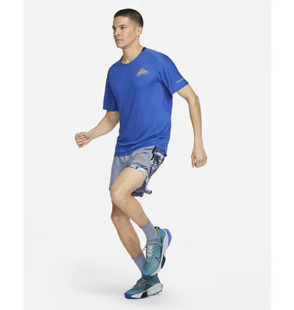 Футболка чоловіча Nike Trail Solar Chase MenS Dri-Fit Short-Sleeve Running Top Blue DV9305-405