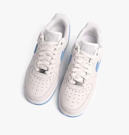 Кросівки жіночі Nike Air Force 1 Lxx Beige Dx1193-100