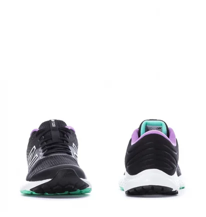 Кросівки жіночі New Balance 520 V7 Black W520CP7
