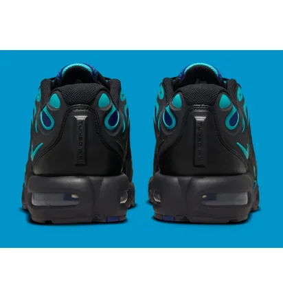 Кросівки чоловічі Nike Air Max Plus Drift Black/Turquoise FD4290-011