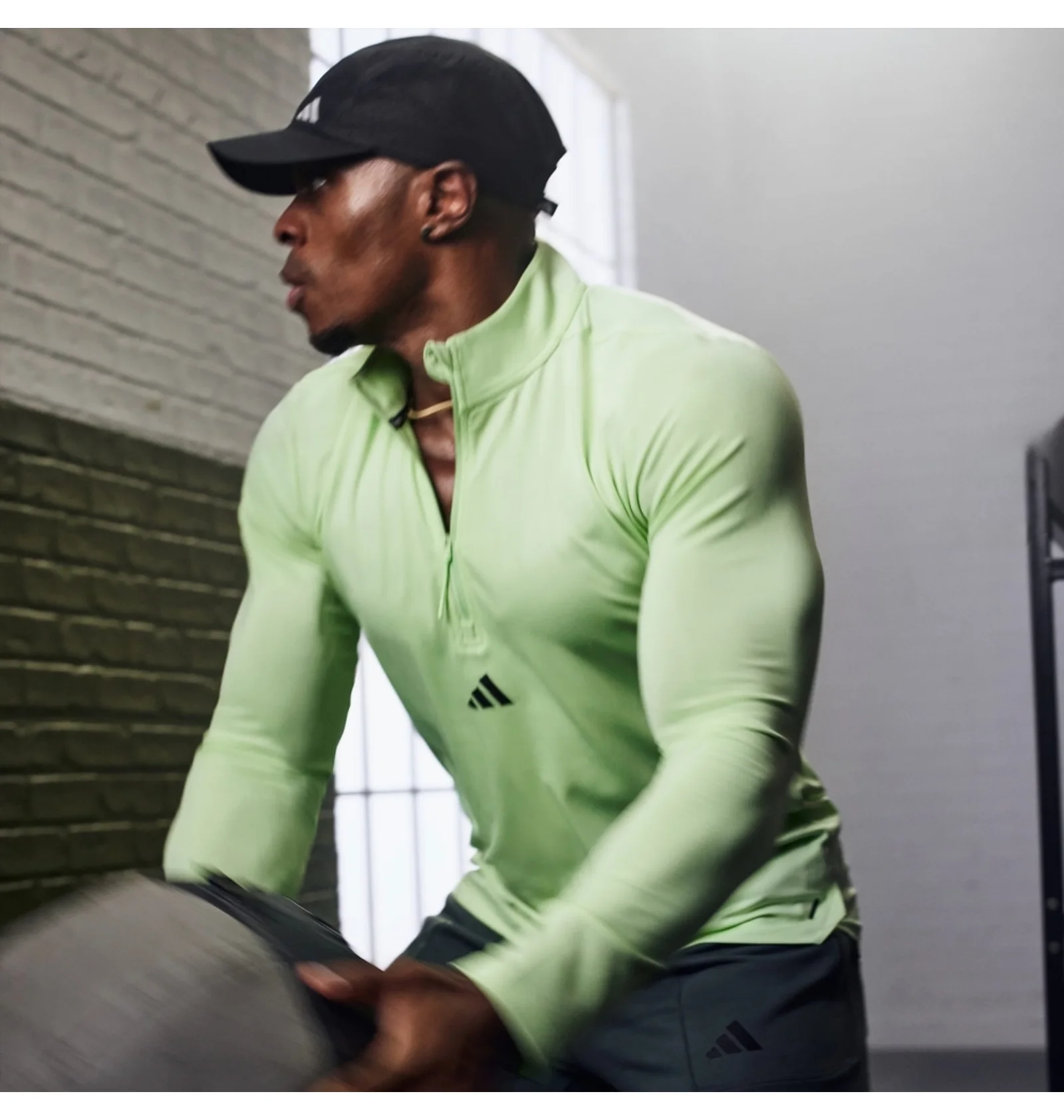 ᐉ Лонгслив мужской Adidas Workout Quarter-Zip Green IS3803