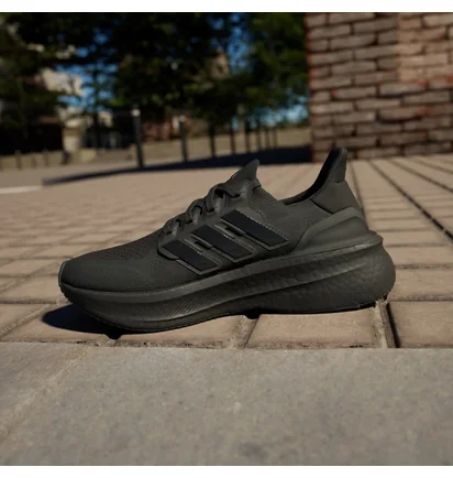 Кроссовки женские Adidas Ultraboost 5 Black ID8847