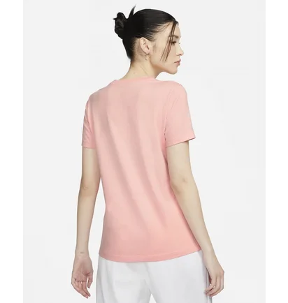 Футболка женская Nike Sportswear Pink DN5878-697