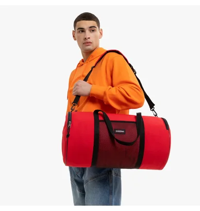 Сумка унисекс EASTPAK X Telfar Duffel Red EK0A5BFS2A4