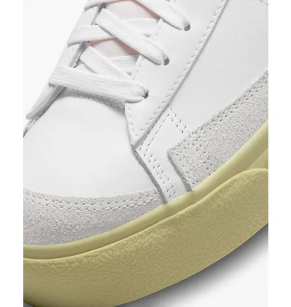 Кроссовки женские Nike Blazer Low Platform Casual Shoes White Dj0292-109