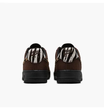 Кросівки жіночі Nike Air Force 1 07 Brown HV6356-200