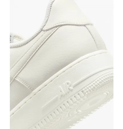Кроссовки мужские Nike Air Force 1 07 Beige FZ4625-100