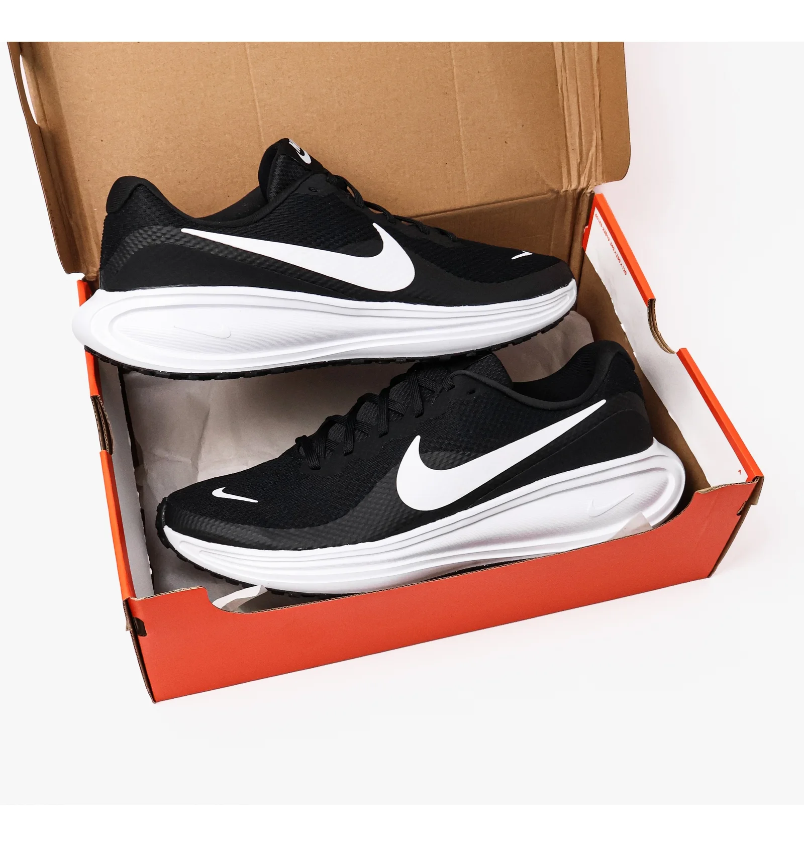 ᐉ Кросівки чоловічі Nike Revolution 8 Black HJ9198-003 - придбати